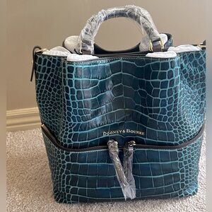 NWT Dooney and Bourke Croco embossed Dawson